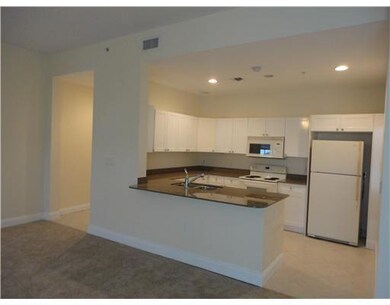 3940 N Flagler Dr unit 305, West Palm Beach, FL 33407 - photo 3