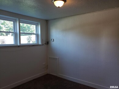 1807 Esplanade Ave, Davenport, IA 52803 - photo 5