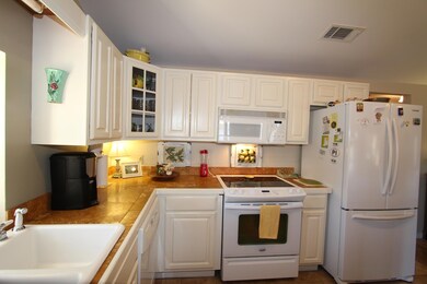 210 Forest Hill Ln, Jacksons Gap, AL 36861 - photo 5