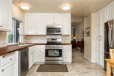 2020 Avenue of The Trees, Carlsbad, CA 92008 - photo 7