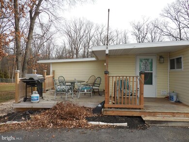 1595 Shatzer Rd, Chambersburg, PA 17201 - photo 4