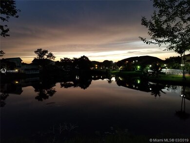 15430 SW 82nd Ln unit 622, Miami, FL 33193 - photo 3