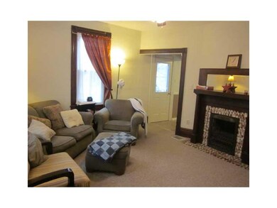 Living Room. Spacious, warm & comfortable living r