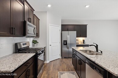 516 Hayley Marie Ln, Knoxville, TN 37920 - photo 7