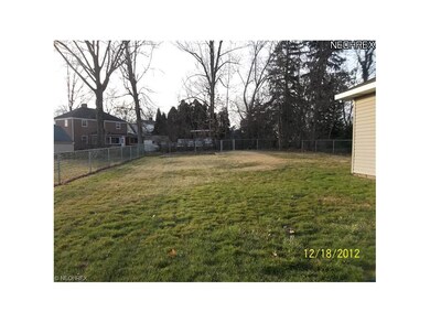 Fenced in Yard