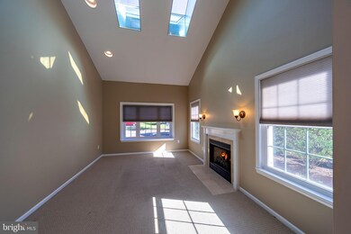 311 Birch Hollow Dr unit 221, Bordentown, NJ 08505 - photo 6