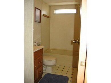 178 Parklawn Dr, Circleville, OH 43113 - photo 6