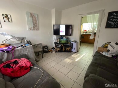 4 Curtis Place, New Brunswick, NJ 08901 - photo 2