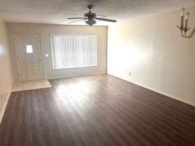 2402 Ecuadorian Way unit 18, Clearwater, FL 33763 - photo 5