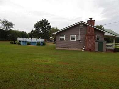 It's hard to see in pictures but lawn goes back an