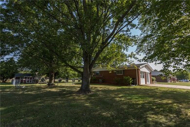 102 E Maple St, Roachdale, IN 46172 - photo 7