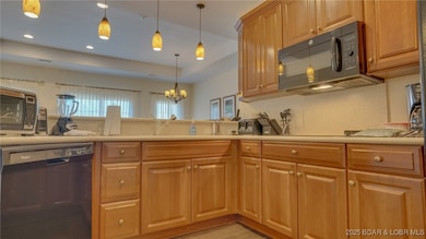 19 Via Pendio Dr unit 19, Sunrise Beach, MO 65079 - photo 7