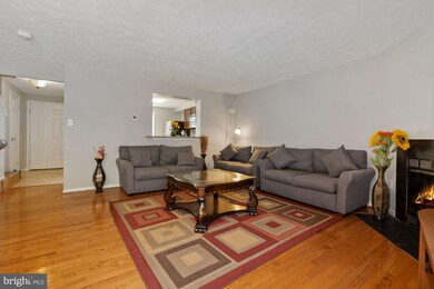 13927 Carthage Cir, Burtonsville, MD 20866 - photo 7