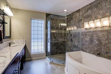 3906 Hazelwood Dr, Pearland, TX 77584 - photo 7