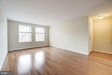 3035 S Buchanan St unit B2, Arlington, VA 22206 - photo 7