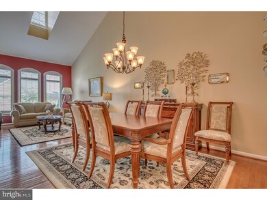 110 Mustang Way, Norristown, PA 19403 - photo 5