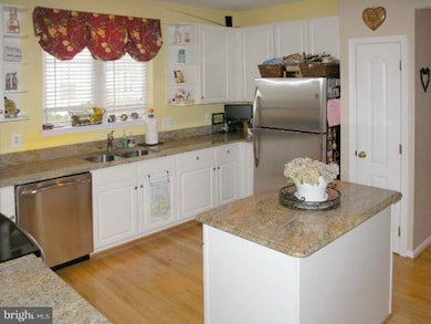 43442 Oxen Ln, Chantilly, VA 20152 - photo 3