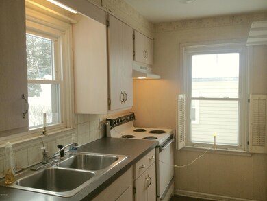 Kitchen with Dishwasher!