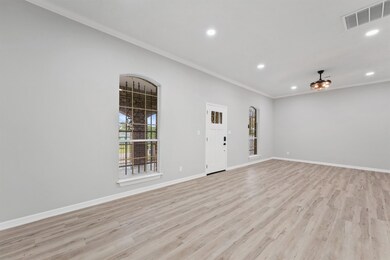 7912 Cypress St, Houston, TX 77012 - photo 6