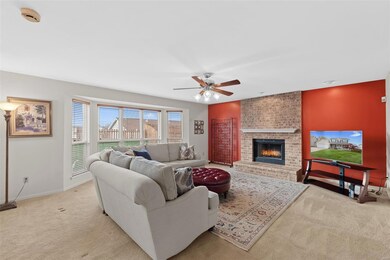 HUGE Great Room with Ceiling Fan with Light and OV