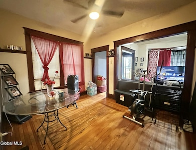 53 N Manning Blvd, Albany, NY 12206 - photo 7