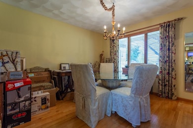 743 Brookview Square, Dubuque, IA 52003 - photo 3