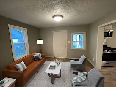 805 S Hardy Ave, Independence, MO 64053 - photo 3