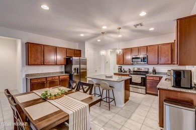 Kitchen/Dining Area