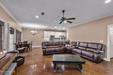 11-web-or-mls-130 Wells Ct-11