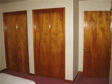 Bedroom. Bedroom Closets