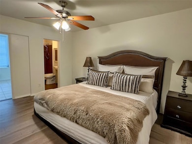 Primary Bedroom w/ En-Suite