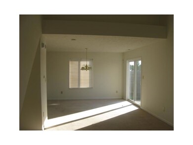 2608 Fraiser Fir Dr, Greenwood, IN 46143 - photo 3