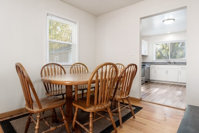 2224 Arizona Ave, Rockford, IL 61108 - photo 5