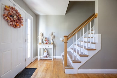 195 Pratt St unit A, Taunton, MA 02780 - photo 3