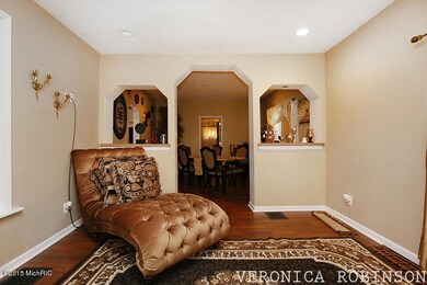 Living Room 4