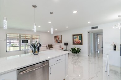 Kitchen/Living