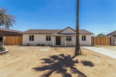 3933 W Nancy Ln, Phoenix, AZ 85041 - photo 2