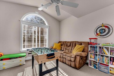 13470 Luna Dr, Redding, CA 96003 - photo 6