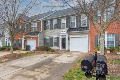 930 Kite Dr, Fort Mill, SC 29715 - photo 2