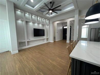 806 Dove St, Alamo, TX 78516 - photo 5