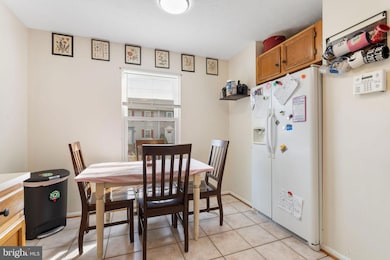 520 Kingdom Ct, Odenton, MD 21113 - photo 6