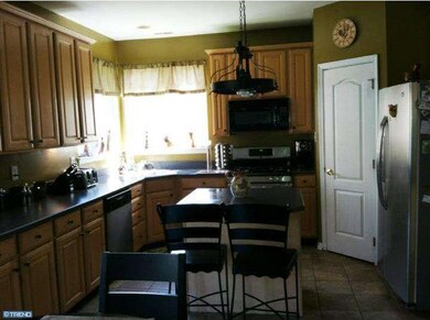 11 Brentwood Dr, Burlington, NJ 08016 - photo 4