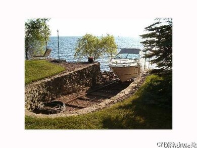 Exterior Front Boat