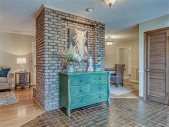 214 Deerwood Dr, Prattville, AL 36067 - photo 4