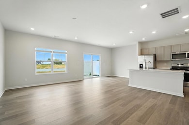 6294 Marinelli Dr S, Columbus, OH 43228 - photo 6