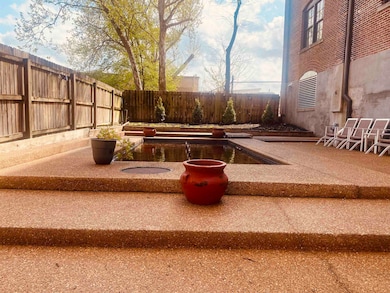 137 E G E Patterson Ave unit 504, Memphis, TN 38103 - photo 4