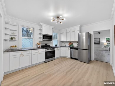 114 Colony Ave unit 1, Park Ridge, NJ 07656 - photo 4