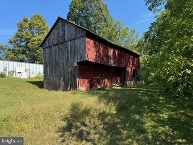 165 Green Point School Rd, Jonestown, PA 17038 - photo 5