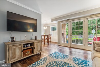 3814 Lyndhurst Dr unit 201, Fairfax, VA 22031 - photo 6