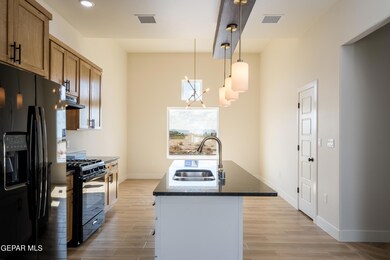 13716 Villa Vista Ave, Horizon City, TX 79928 - photo 3